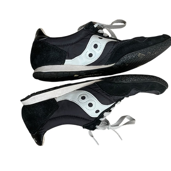 Saucony black & white sneakers. Size 9.5 boxBK - Picture 7 of 11